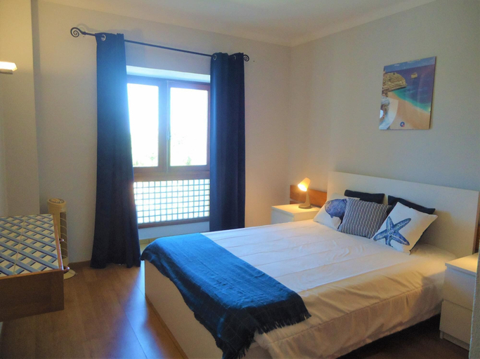 Room 5, T2 A C Tenisgolf 405- Piscina-wifi-vilamoura, Loulé