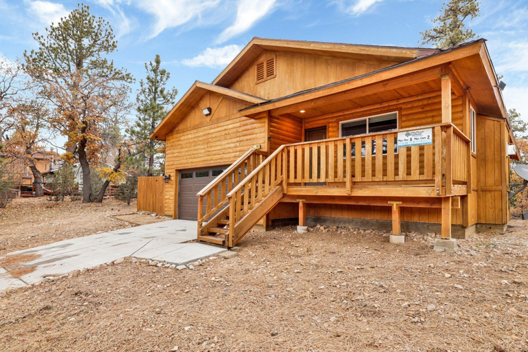 Exterior & Views 2, Geronimo LOG Cabin #2347, San Bernardino