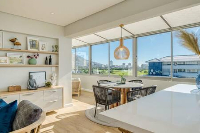 Others 5, Exquisite Mouille Point Apt by Golf Course Serene Suite, City of Cape Town