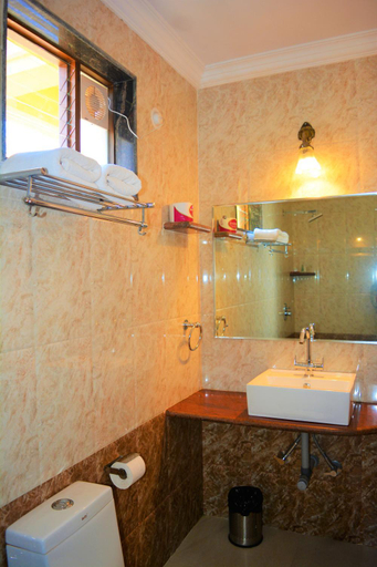 Bathroom 4, Sonikas Leisure, North Goa
