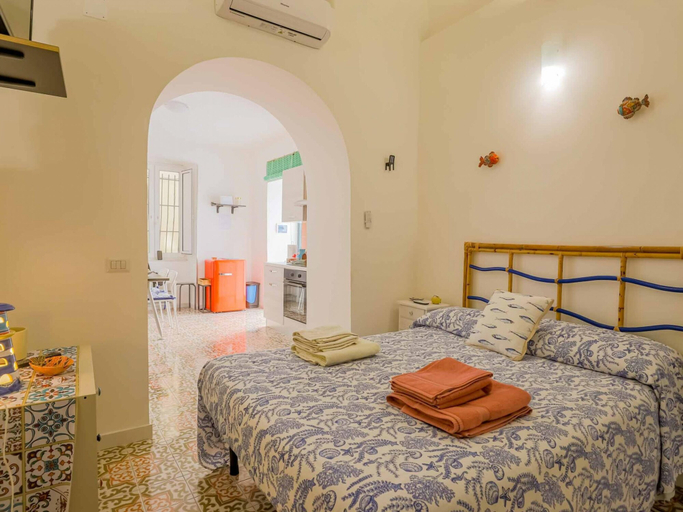 Room 5, Appartamento a Vietri sul Mare ID 4144, Salerno
