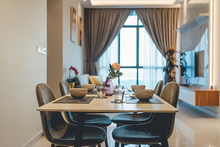 Dining Room 15
