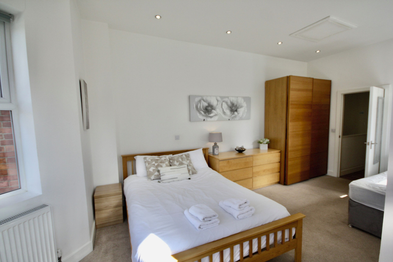 Bedroom 2, Holiday Home With Hot Tub & Sauna, Bournemouth