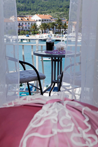 Food & Drinks, Sunshine Apartment Doda, Vela Luka