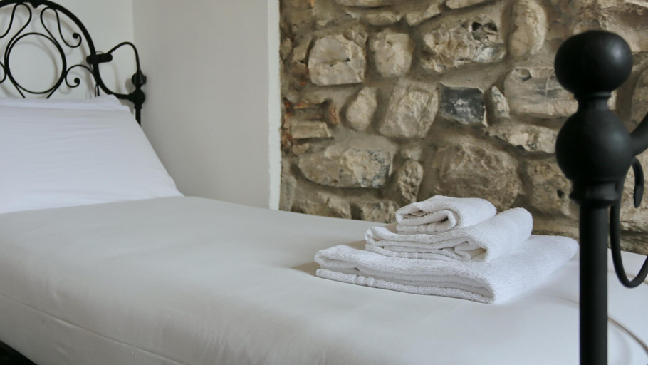 Bedroom 4, Piazza Campidoglio 5, Como
