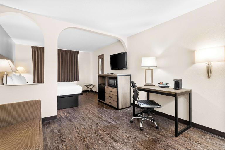 Bedroom 3, SureStay Hotel by Best Western Albuquerque Midtown, Bernalillo