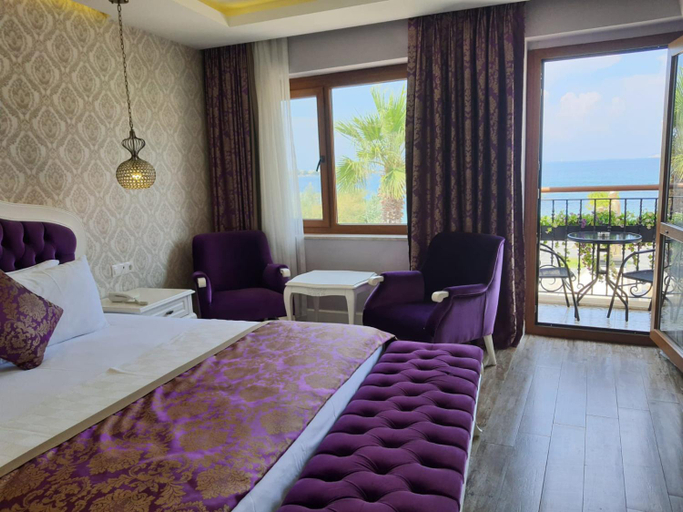Bedroom 4, Focamor Otel, Foça