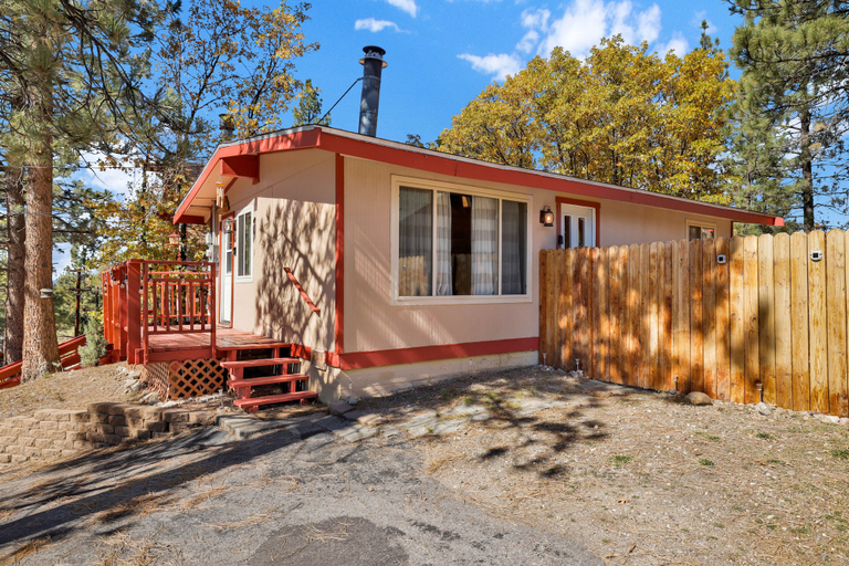 Exterior & Views 2, SKI View Chalet #2215, San Bernardino