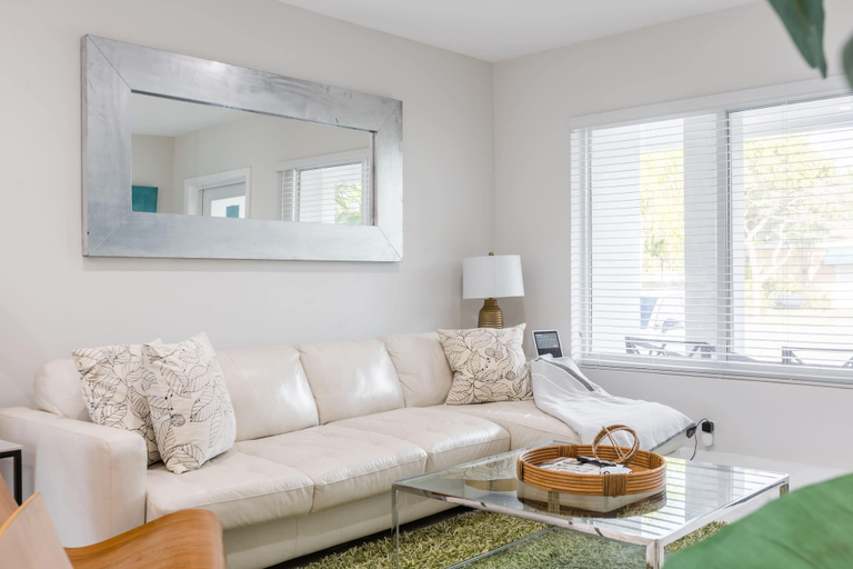 Room 4, Heated Pool BBQ Olas Villa by Rovetravel, Broward