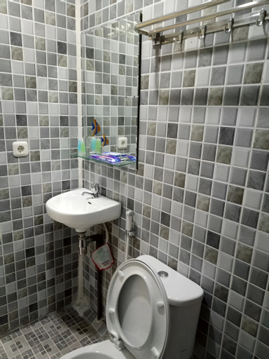 Bathroom 4