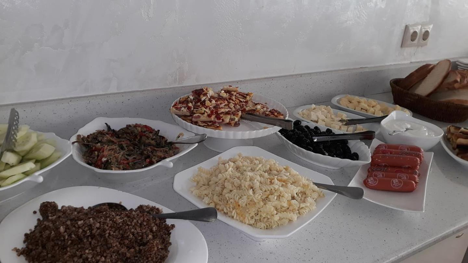 Food & Drinks 5, Hotel Batumi Palace, Batumi