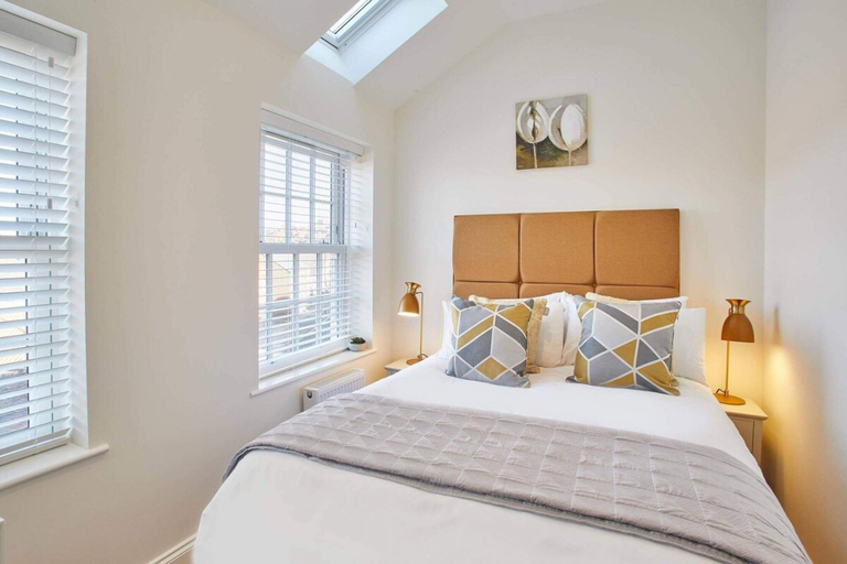 Bedroom 2, Host Stay Lemonade Arch, North Yorkshire