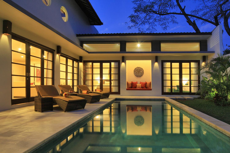 Swimming Pool 7
