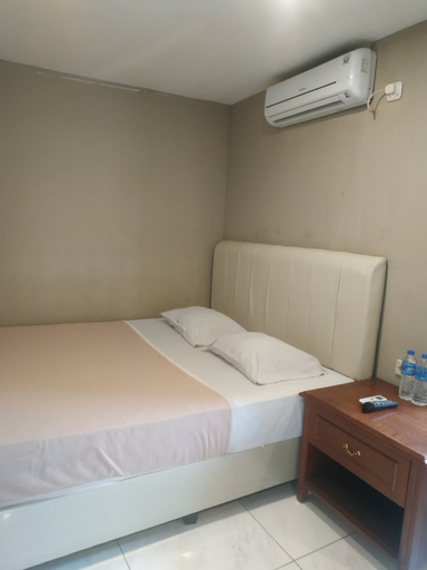 Bedroom 16