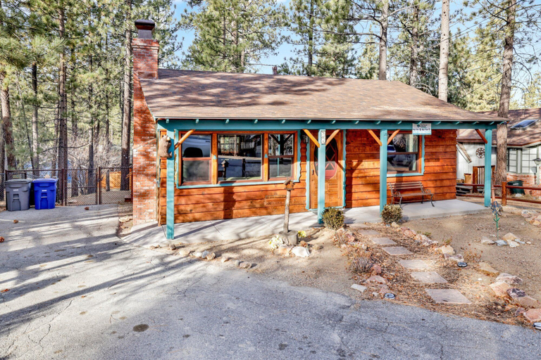 Exterior & Views 2, Kozy Cabin #2386, San Bernardino