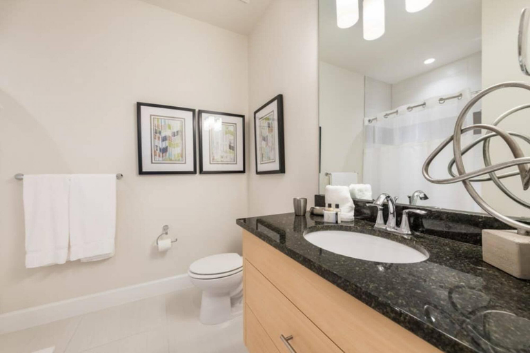 Room 4, Spacious Comfortable Perfect Vacation, Lake