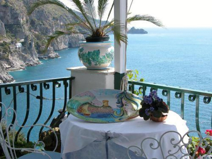Food & Drinks 5, Hotel La Perla, Salerno