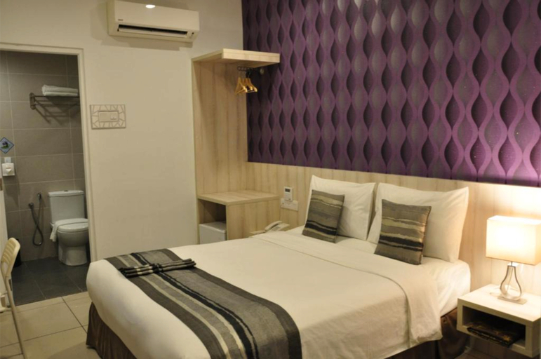 Bedroom 22