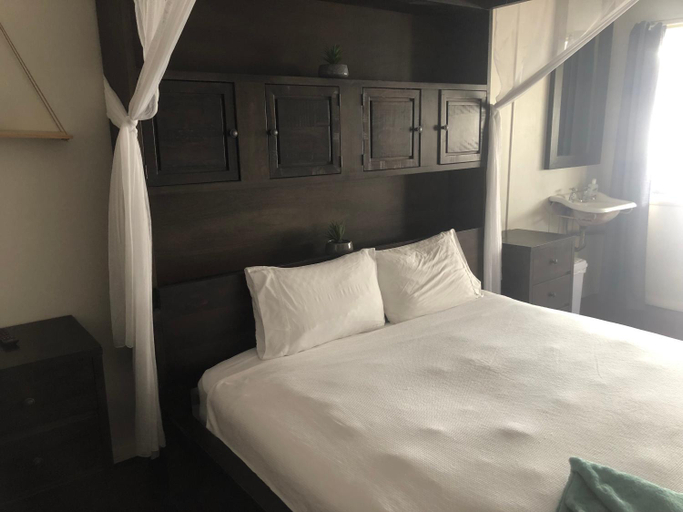 Bedroom 3, The Prince of Wales, Whitsunday