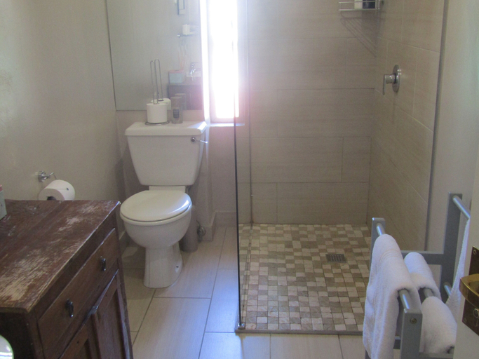 Bathroom 5, Rosedene Guest House, City of Cape Town