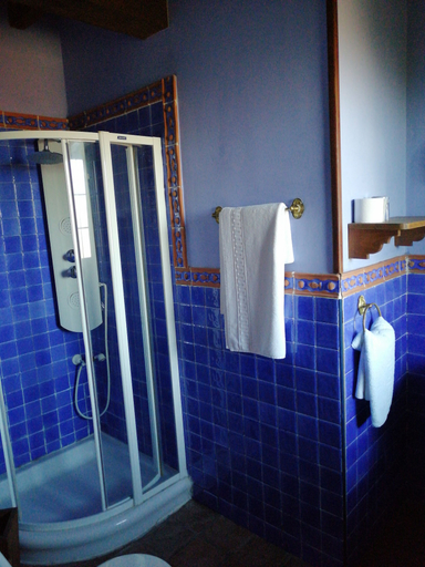 Bathroom 3, Posada El Jardin de Angela, Cantabria