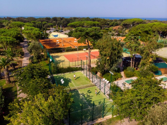 Room 4, Villetta Large Morellino 4 pax, Livorno