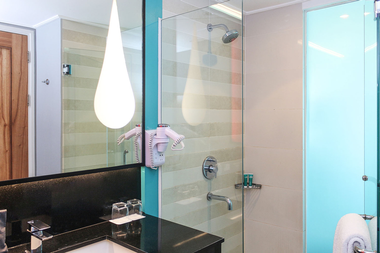 Bathroom 8