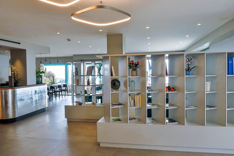 Public Area 4, Princess Et Richmond, Alpes-Maritimes