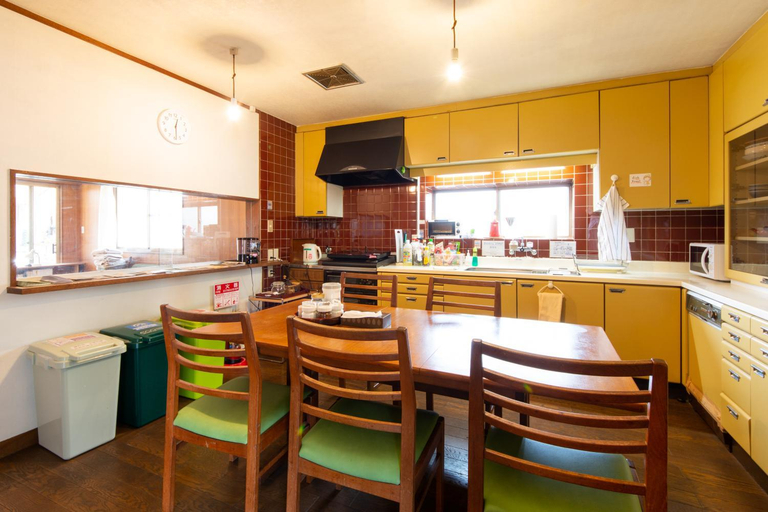 Public Area 2, Yuzan Guesthouse - Hostel, Nara