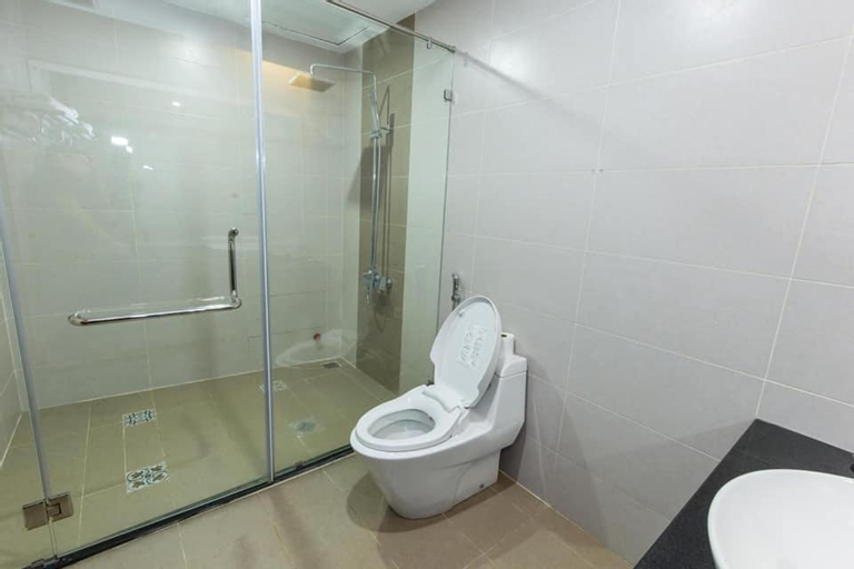 Bathroom 5