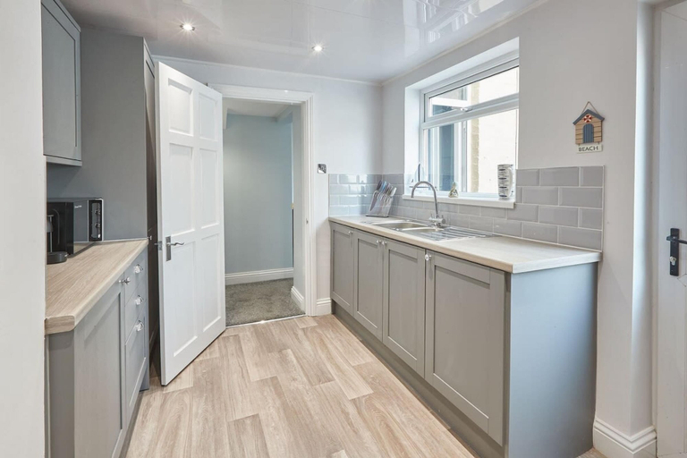Others 5, Host Stay Riftswood Ruby, Redcar and Cleveland