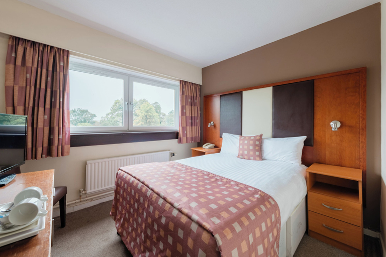 Bedroom 3, The Normandy Hotel, Renfrewshire