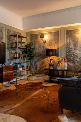 Room 2, Holt - Bagheera and Mowgli, Municipiul Bucuresti
