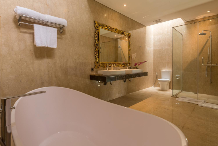 Bathroom 4