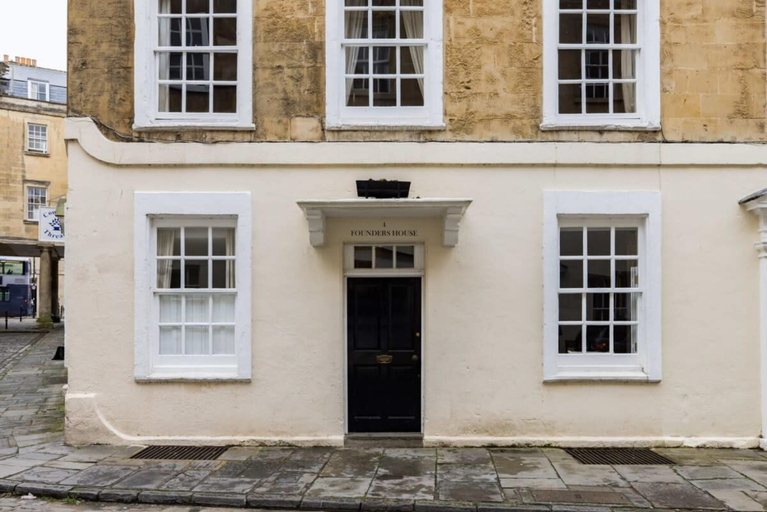 Exterior & Views 2, Spacious Homely Georgian Town House Central Bath, Bath and North East Somerset