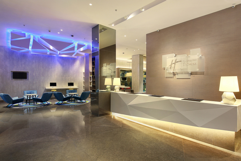 Public Area 4, Holiday Inn Express Jakarta Wahid Hasyim, Central Jakarta