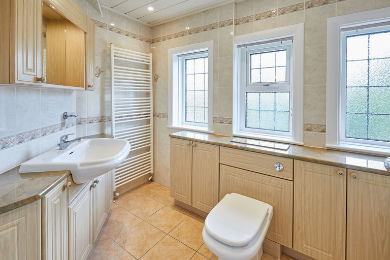 Bathroom 3, Host Stay White Lodge, North Yorkshire