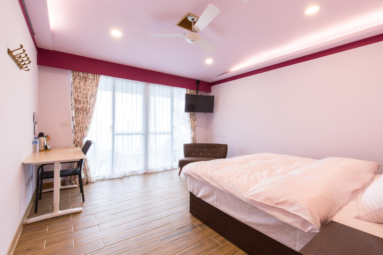 Bedroom 15
