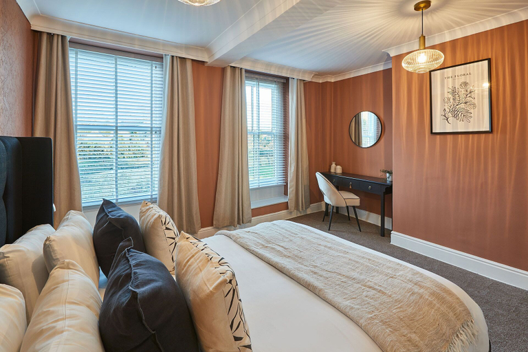 Room 5, Host Stay Silton Hall, North Yorkshire