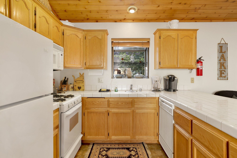 Dining Room 7