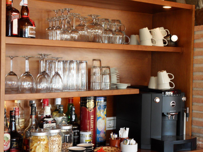 Food & Drinks 5, Bed & Breakfast | Guest House Casa Don Carlos, Málaga