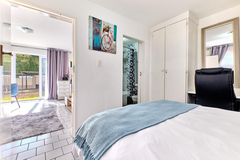Room 2, One Bed Unit in Prime Sandton- 2139, City of Johannesburg