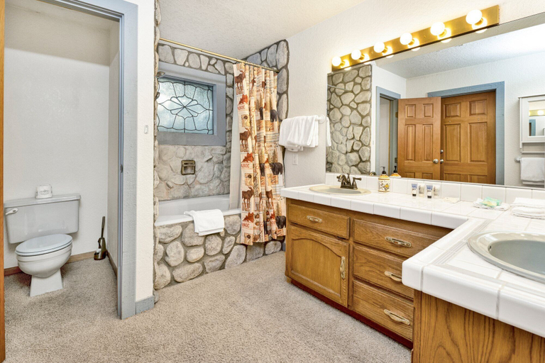 Bathroom 4, Bear Castle #1854, San Bernardino
