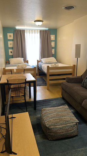 Bedroom 2, Cozy Convenient Downtown Apt Walk Everywhere, Allegheny