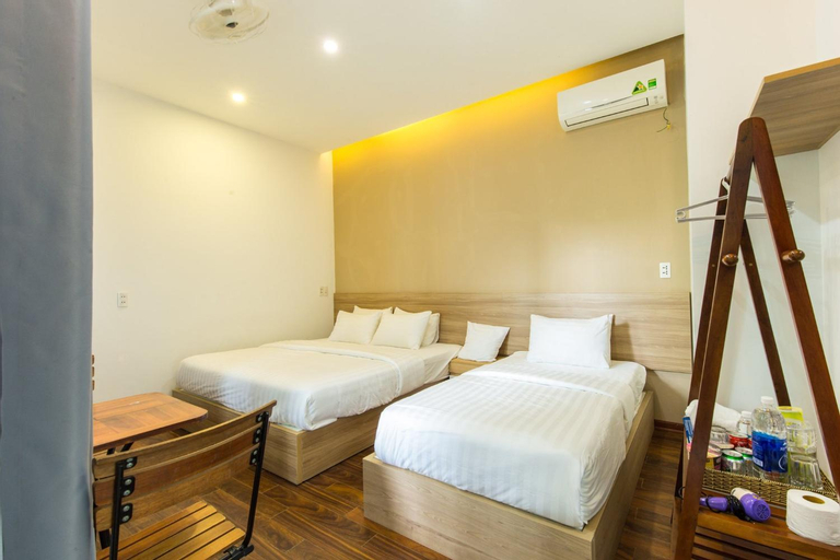 Bedroom 12