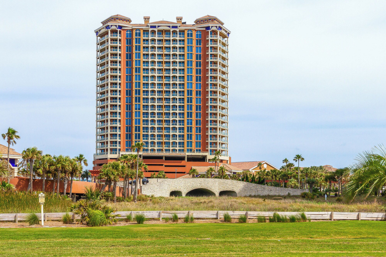 Exterior & Views, Pensacola Beach Penthouse w/ View + Pool Access!, Escambia