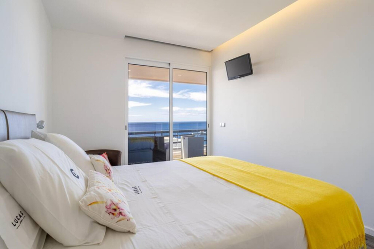 Room 2, Monumental Apartment 608 Balcony Sea View, Funchal