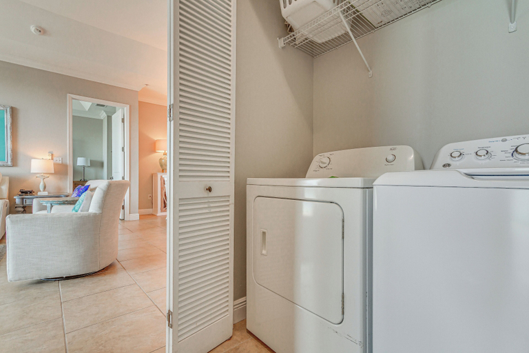 Bathroom 4, Pensacola Beach Penthouse w/ View + Pool Access!, Escambia