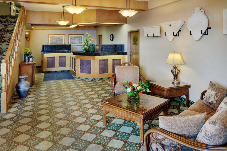 Public Area 3, Nova Inn Kindersley, Division No. 13