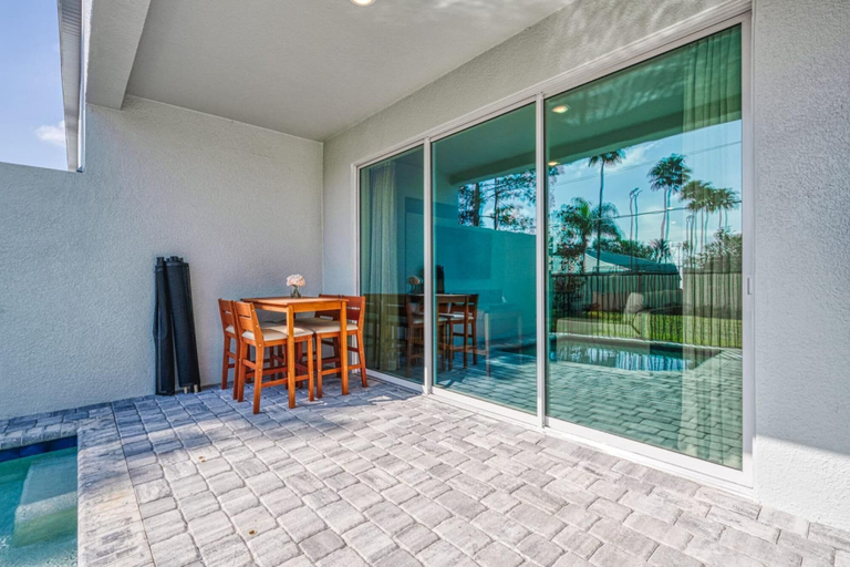 Room 2, Luxury and Spacious Villa With Private Pool and Themed Bedrooms, Osceola